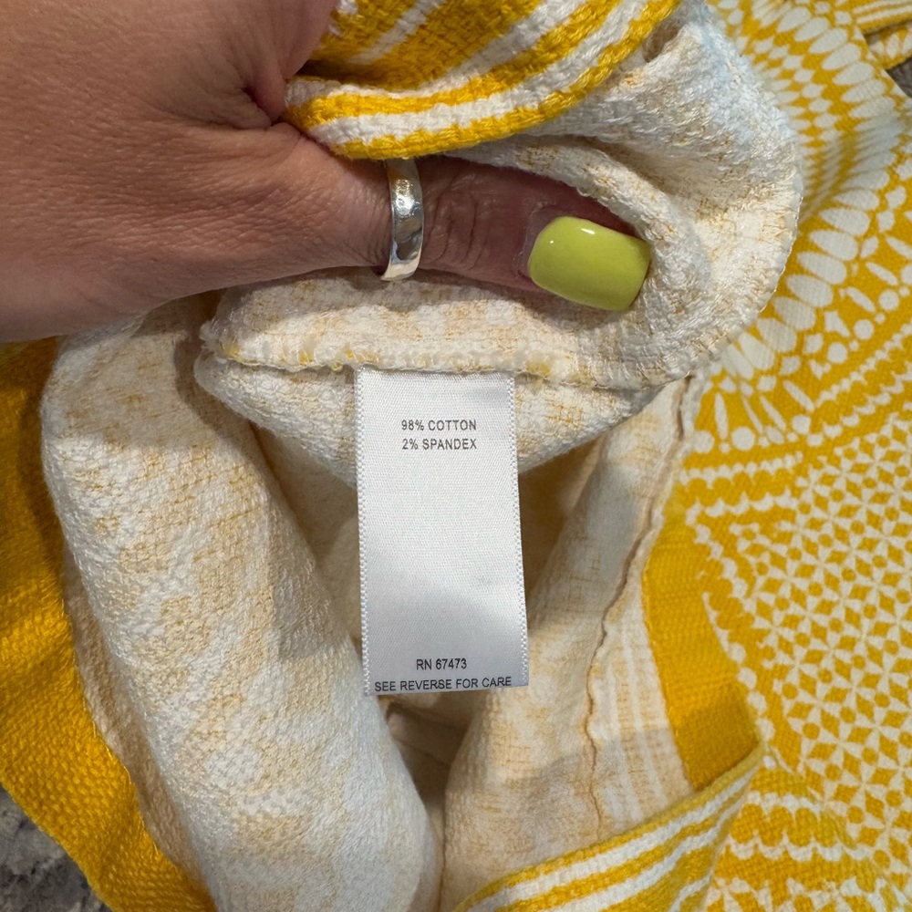 Women’s Taylor Yellow and White Patterned Dress - Picture 6 of 7